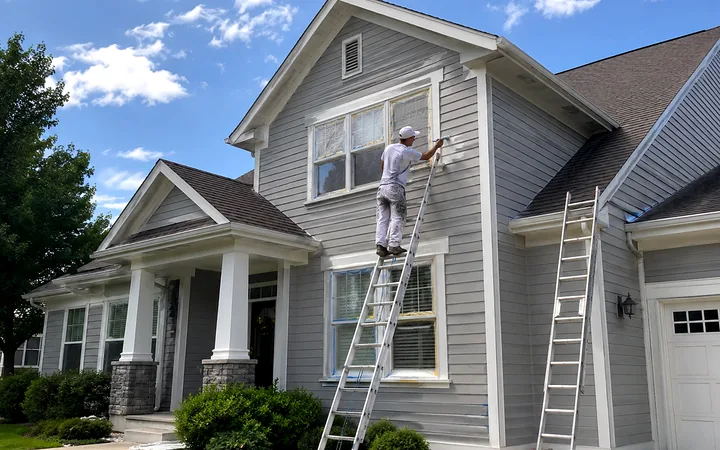 Exterior Painting in Toronto
